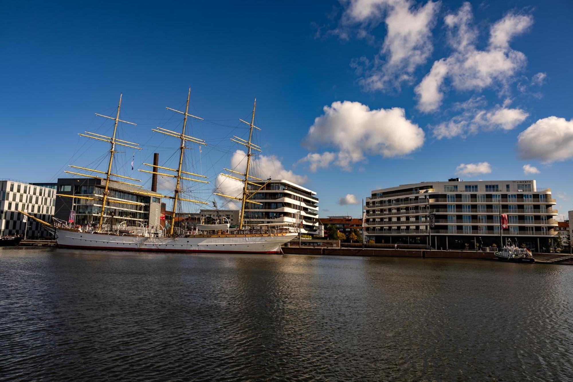 The Liberty Hotel Bremerhaven BW Signature Collection Экстерьер фото